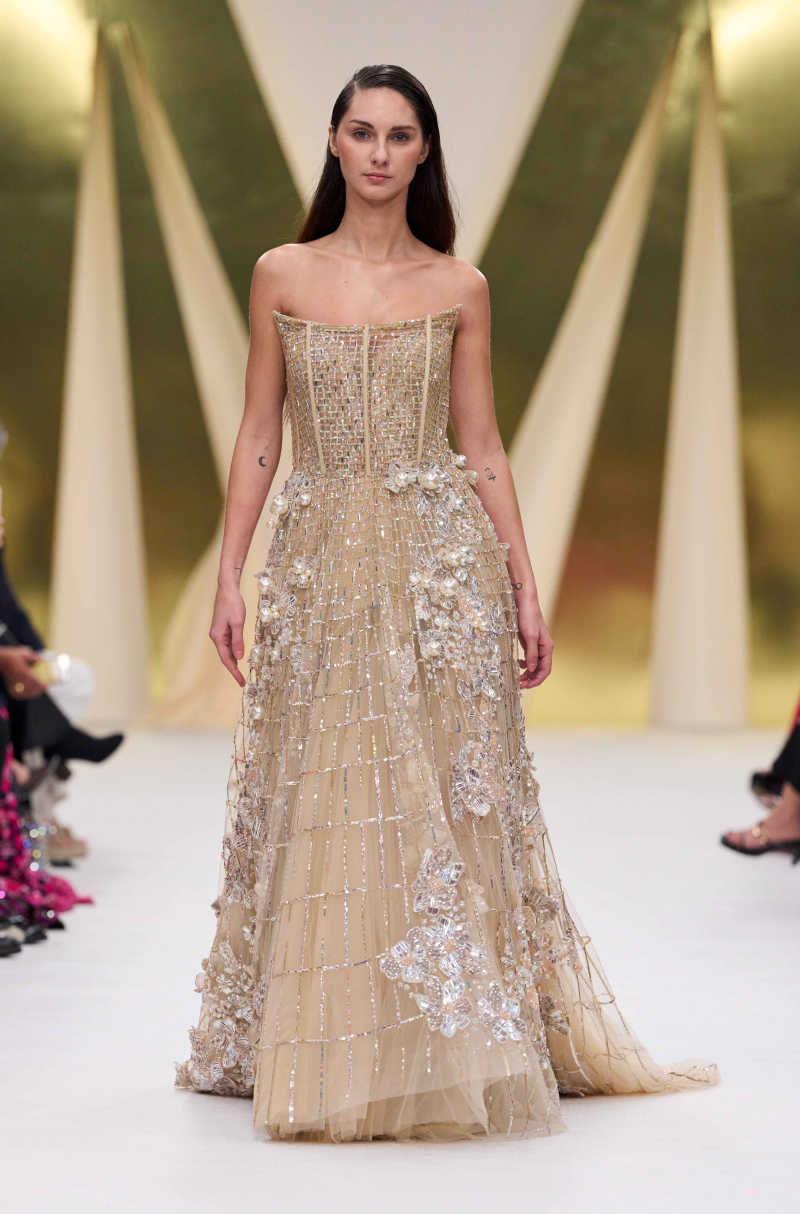 Oyster 3D Floral Tulle Corset Gown