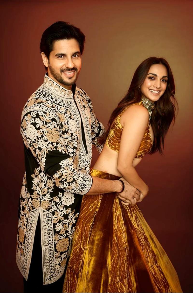 Sidharth Malhotra in our Black Embroidered Kurta Set