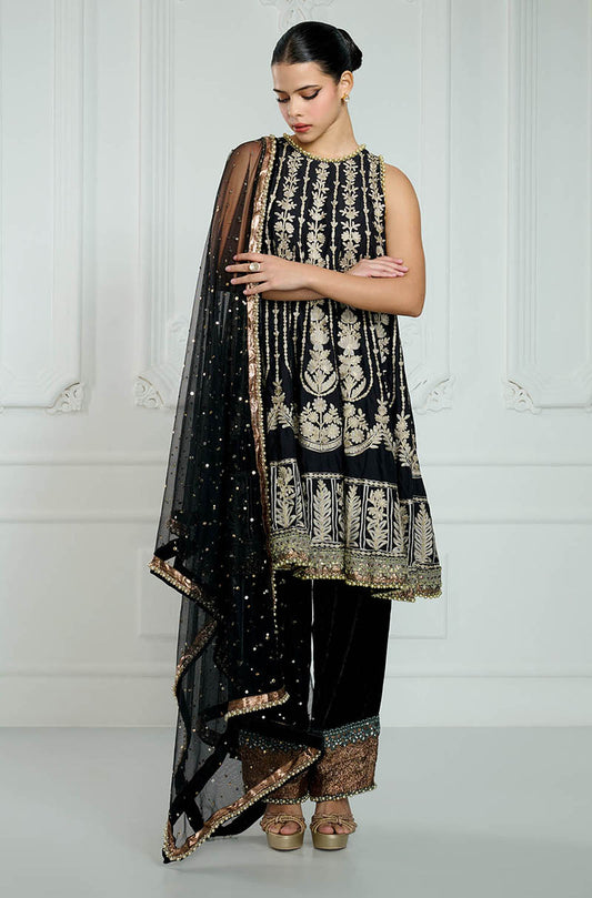 Black-Teal Kashmiri Embroidered Kalidar Kurta Set