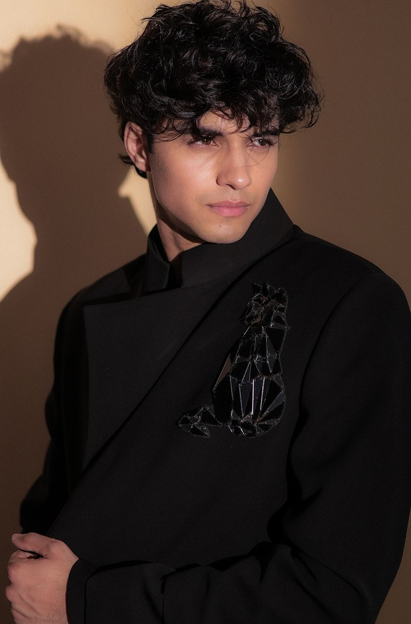 Abhay Verma in our Black Overlapped Bandhgala Set