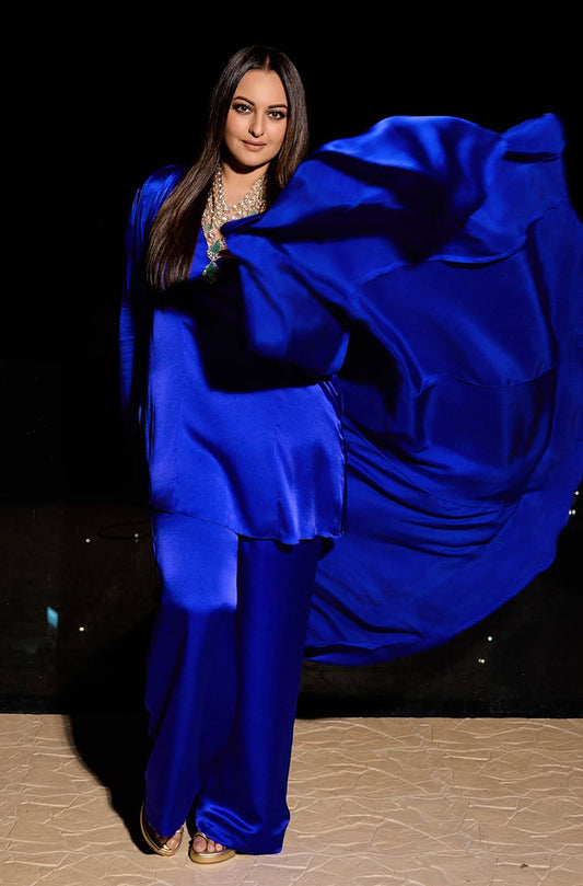 Sonakshi Sinha in our Blue Plain Stain Kurta Set