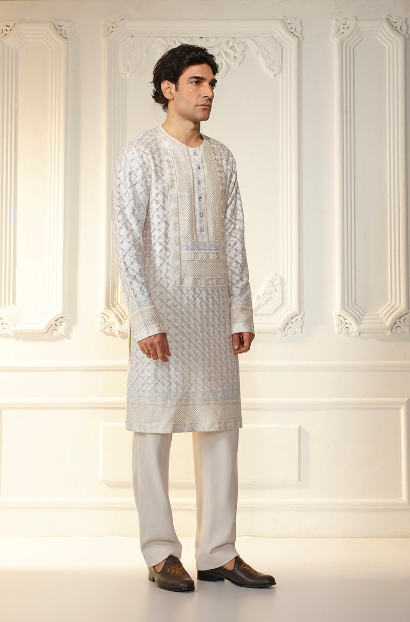 Ivory Threadwork Kurta Set