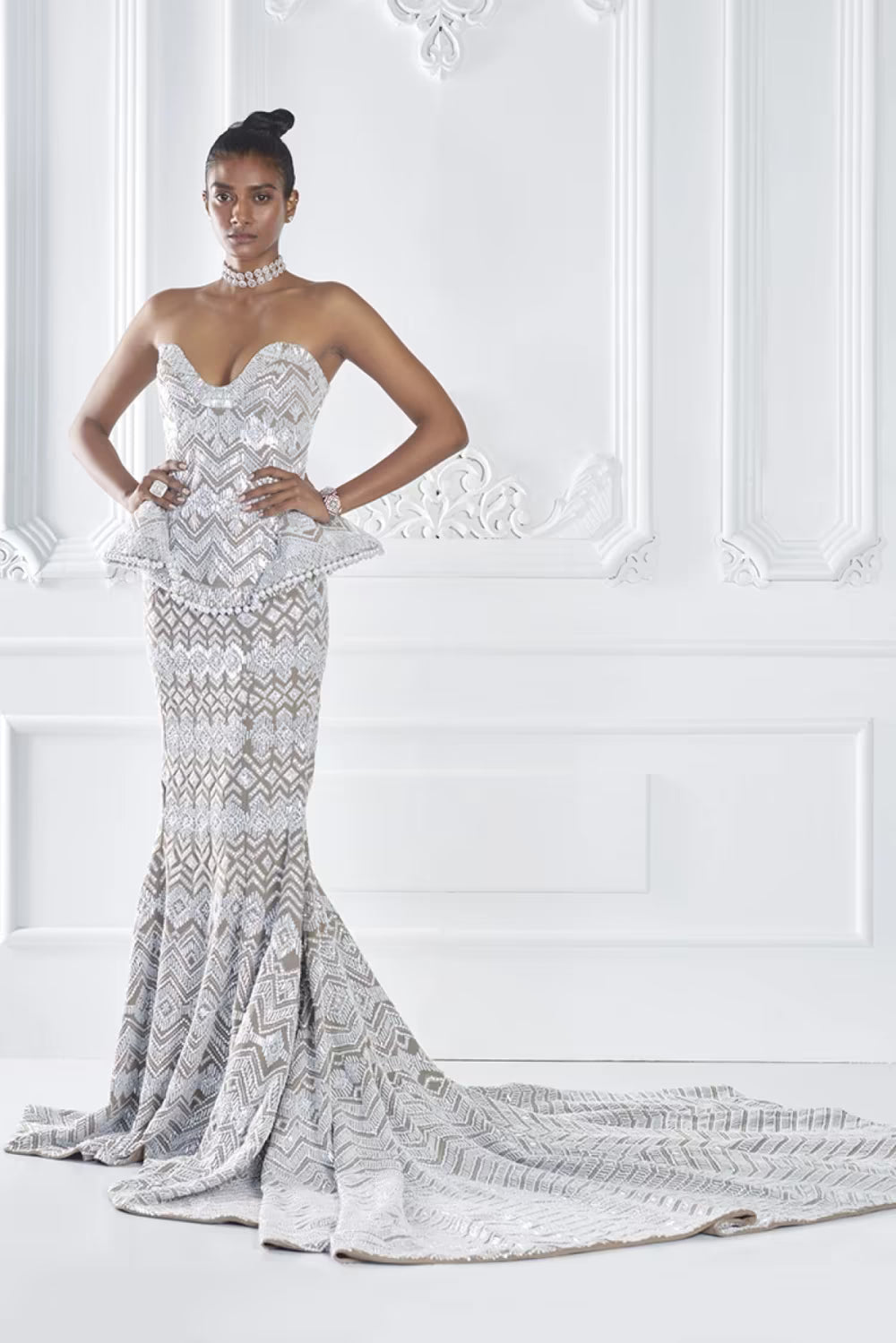 Oyster Taban Peplum Fishcut Skirt Set