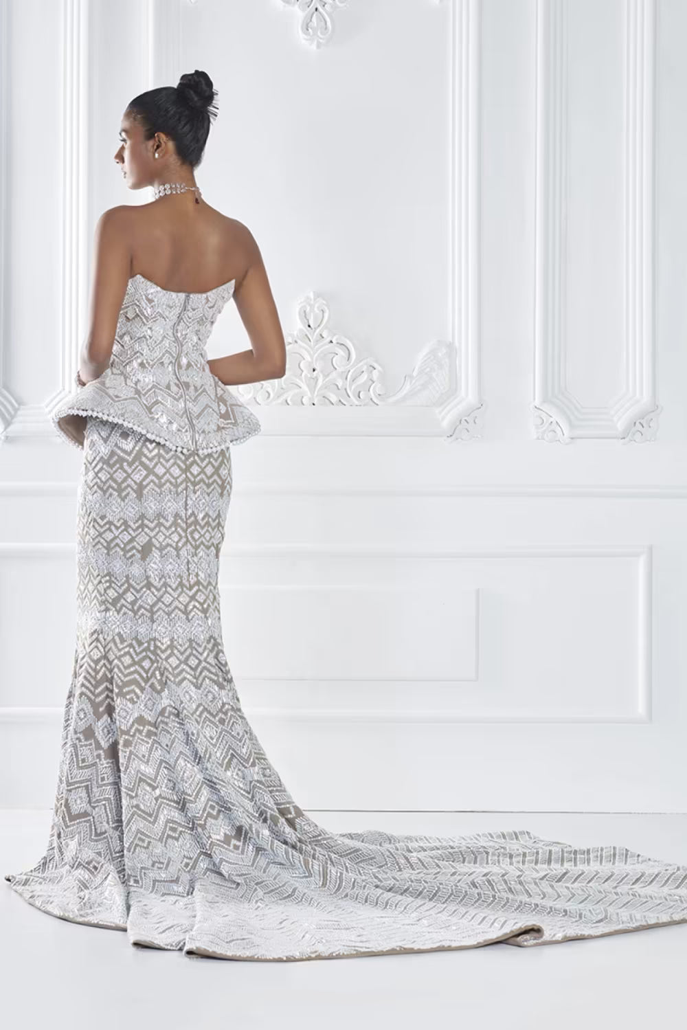 Oyster Taban Peplum Fishcut Skirt Set