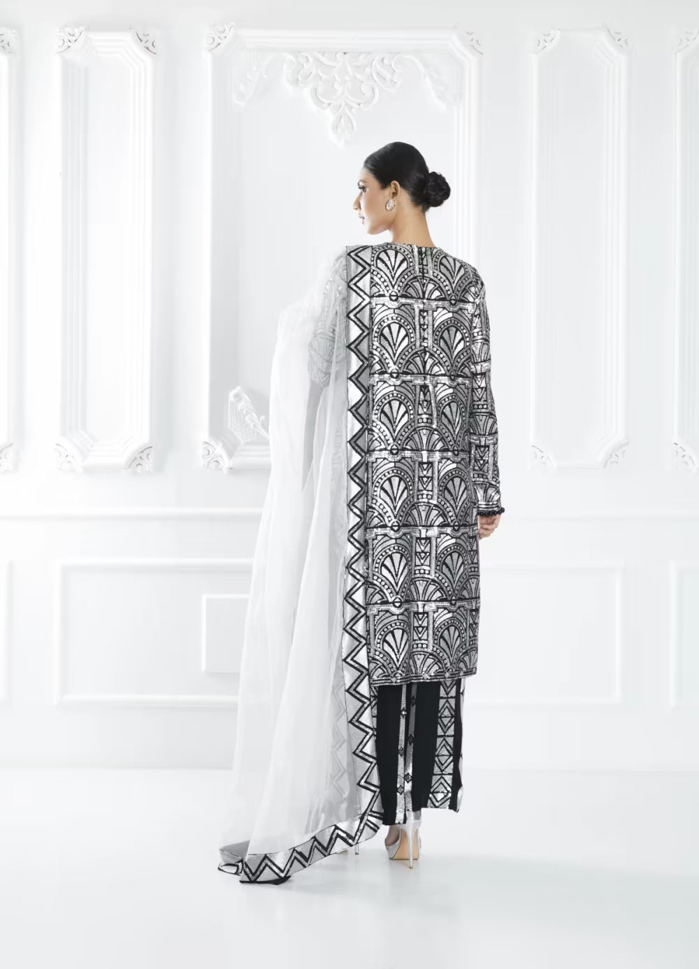 Black Embellished Kurta Set