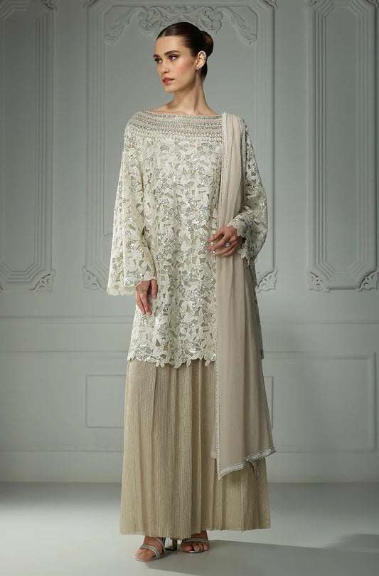 Ivory Gold Boat Neckline Embroidered Kurta Set