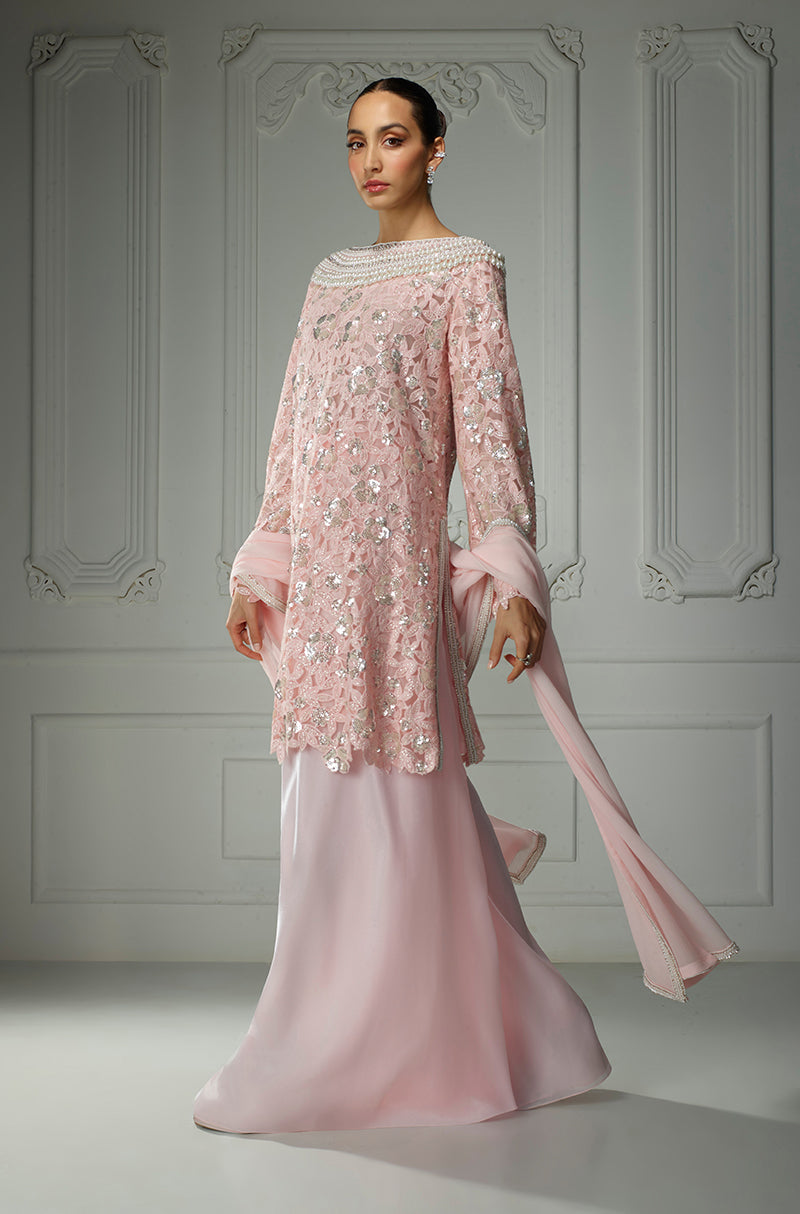 Pink Boat Neckline Embroidered Kurta Set