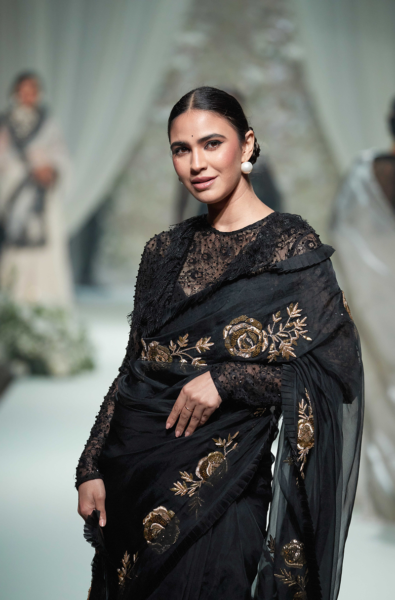 Black Nakshi Floral Embroidered Saree Set