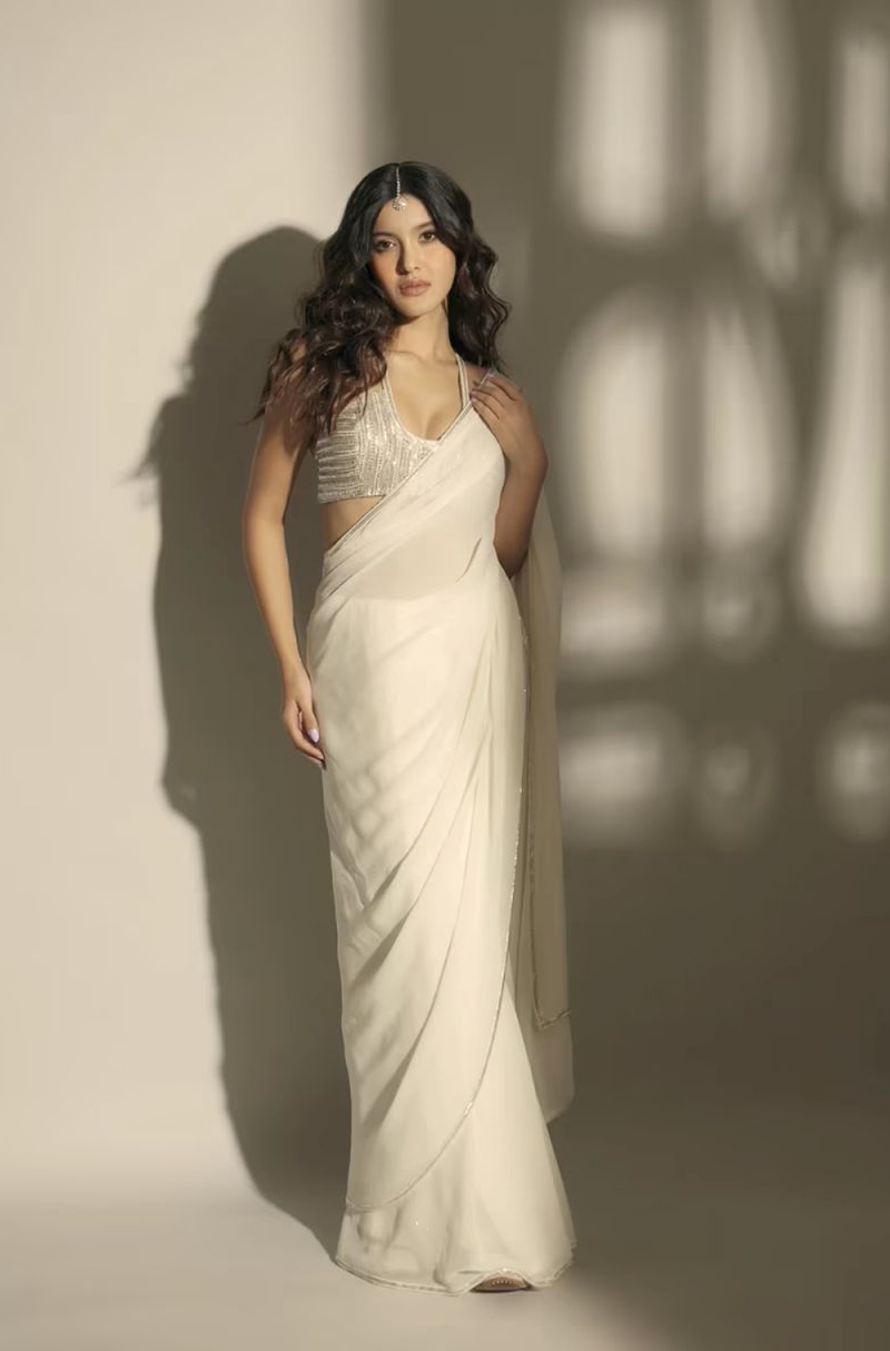 Shanaya Kapoor in Delicate Ivory Saree