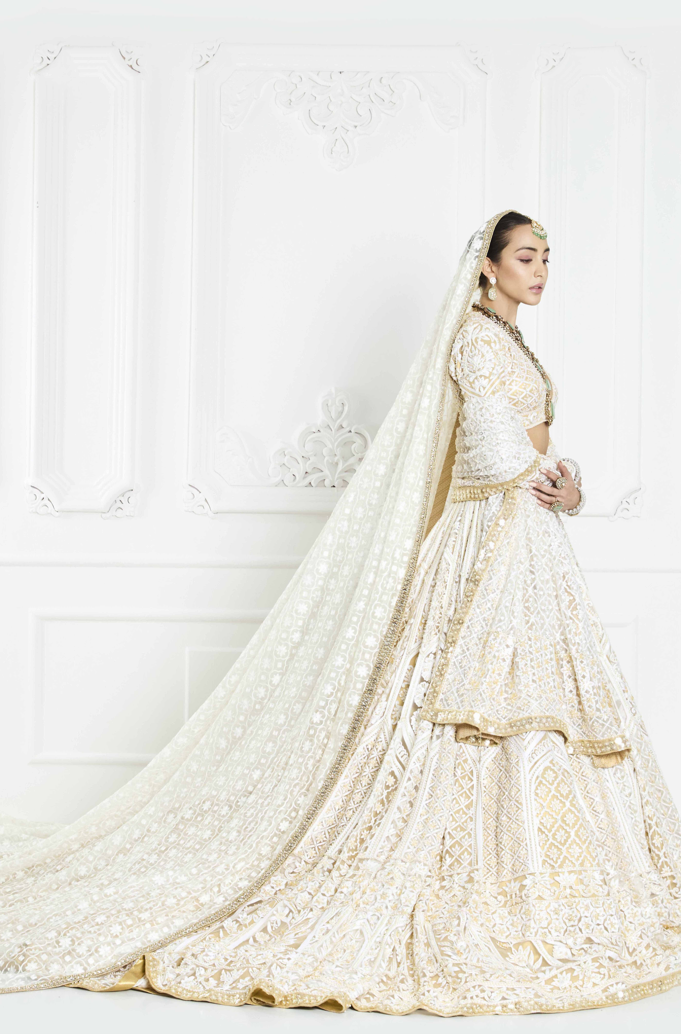 Ivory and Gold Kashmiri Embroidered Trailing Lehenga Set