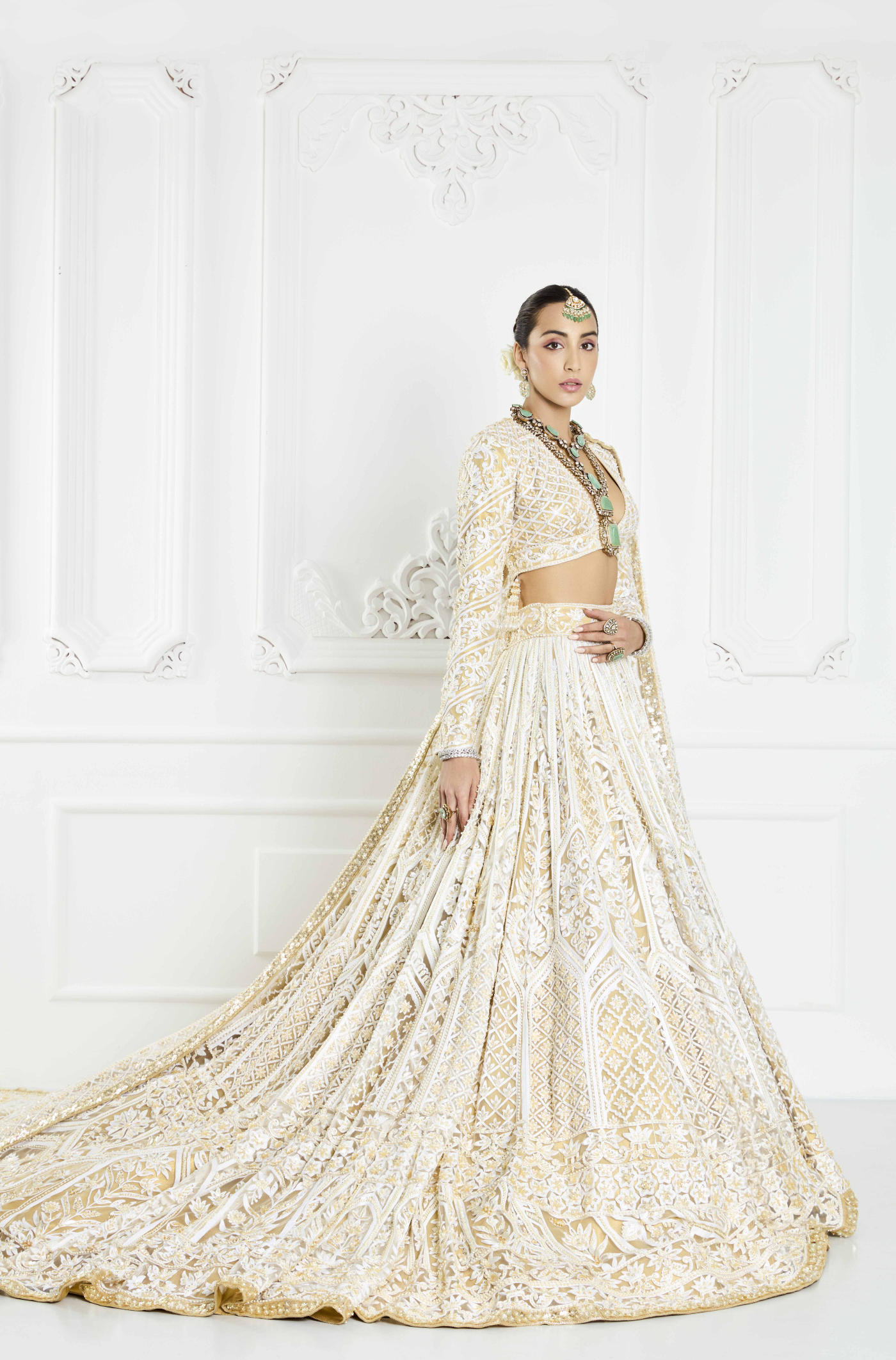 Ivory and Gold Kashmiri Embroidered Trailing Lehenga Set