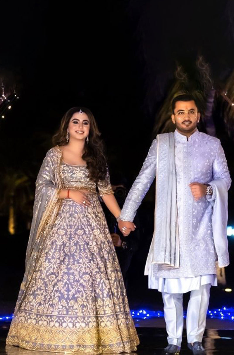 Bride: Mehar Kunal Bajaj in Lilac Embellished Lehenga
