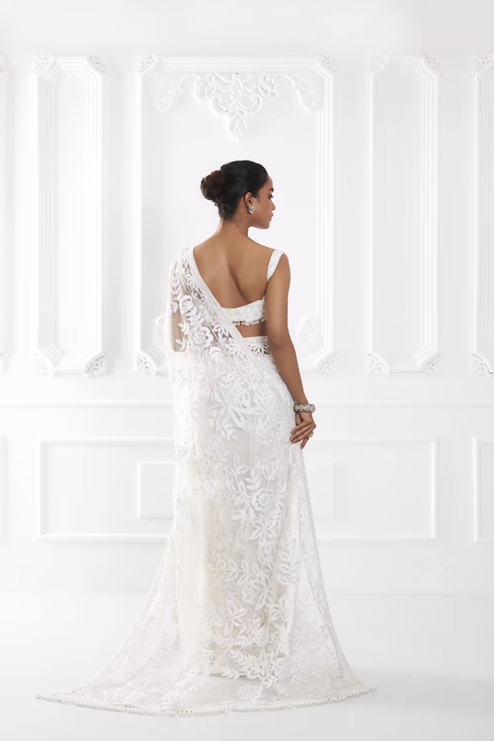 Ivory Kashmiri Embroidered Saree Set