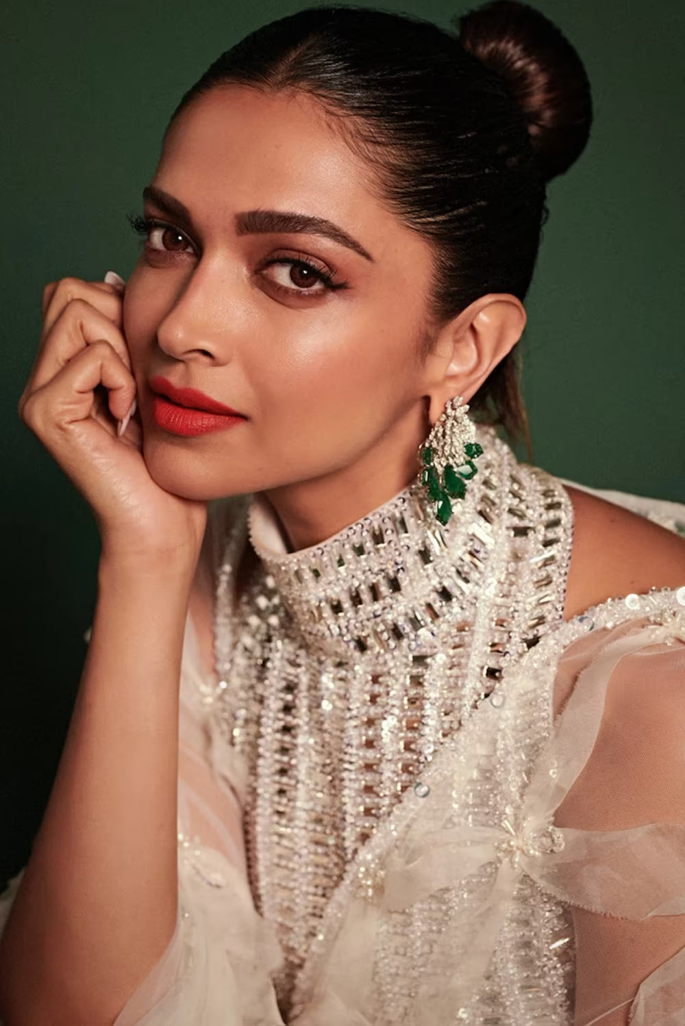 Deepika Padukone in Cream Saree Set