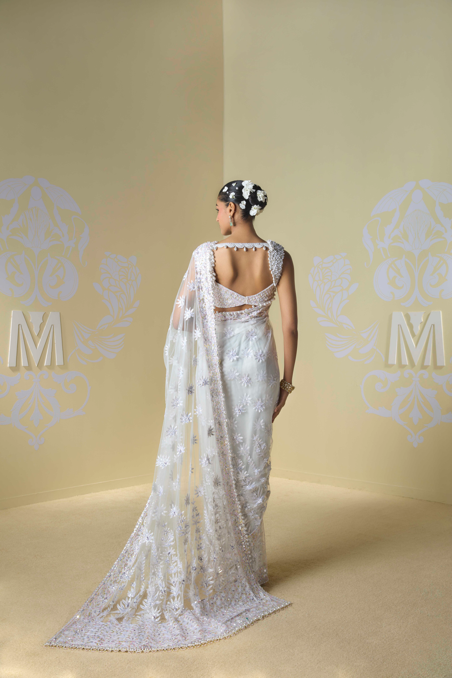 Ivory Kashmiri Embroidered Saree Set