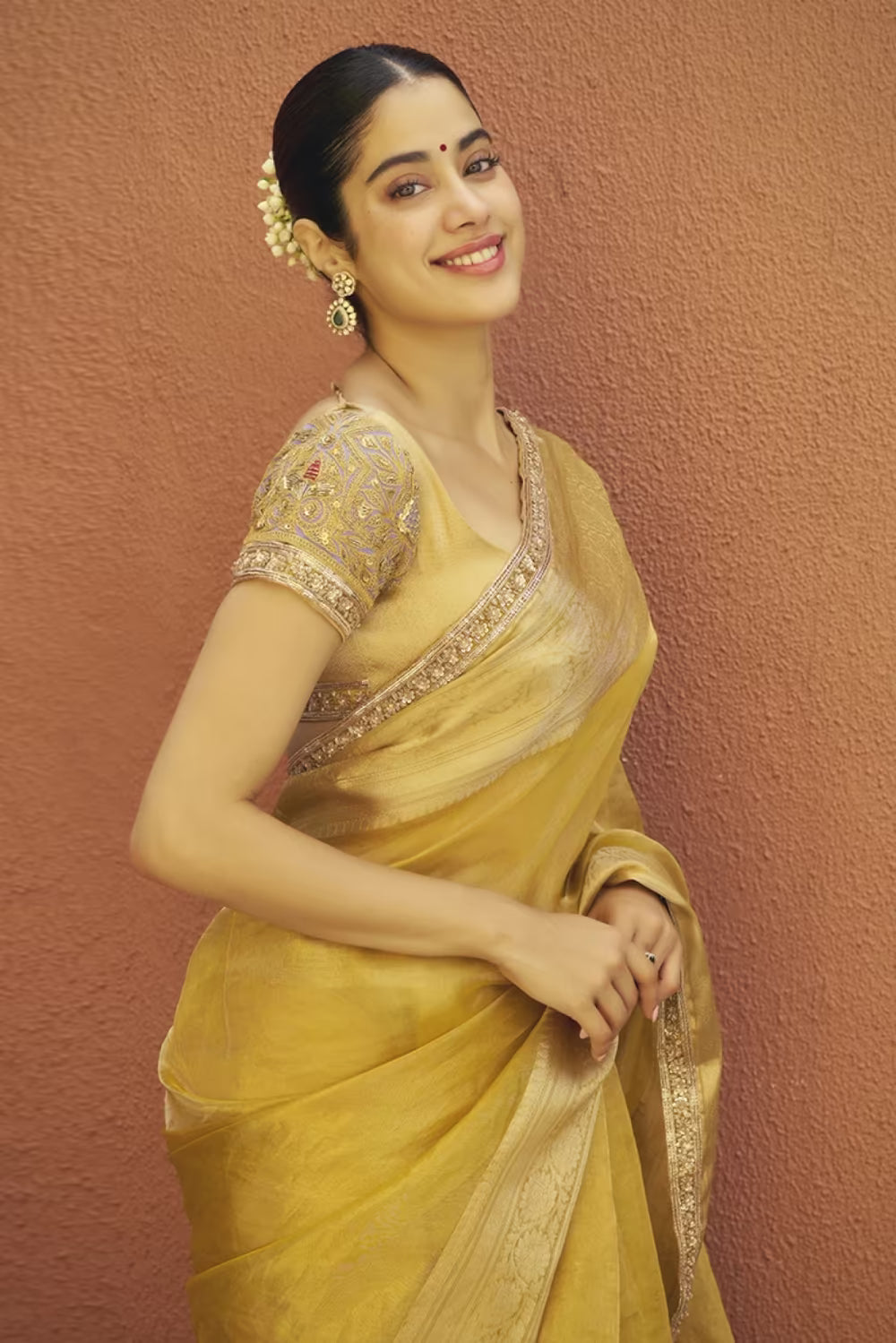 Janhvi Kapoor in Yellow Saree Set