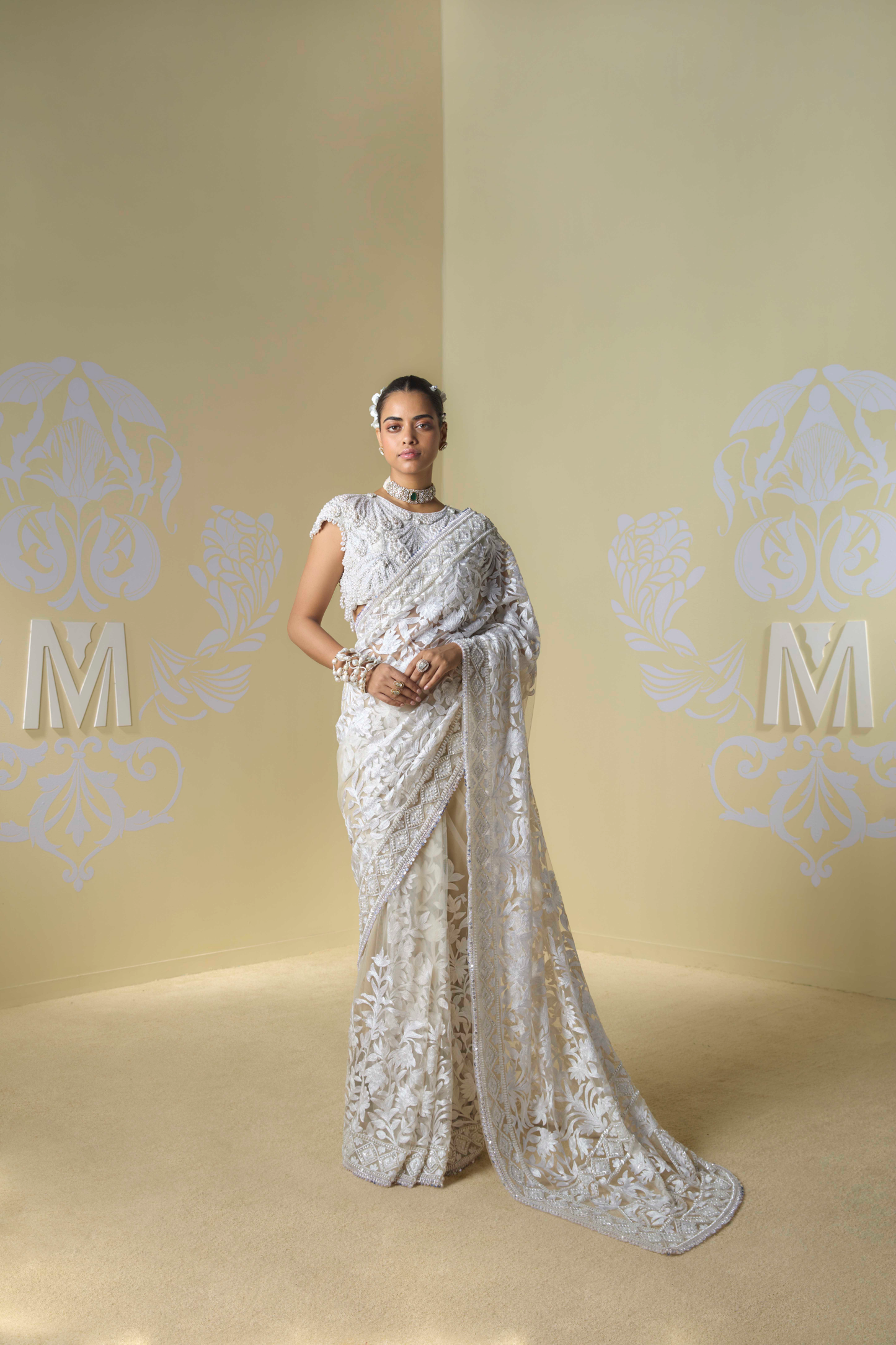 Cream Kashmiri Embroidered Saree Set