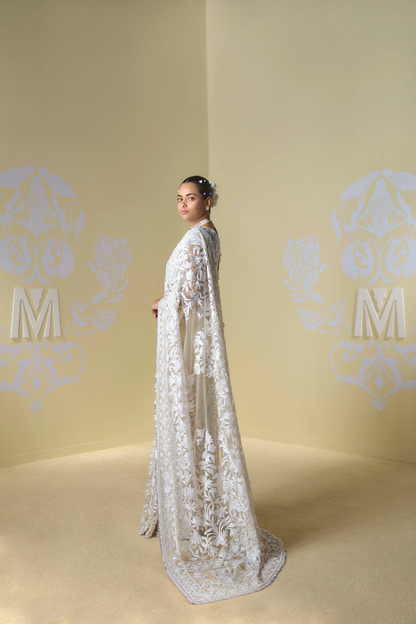 Cream Kashmiri Embroidered Saree Set