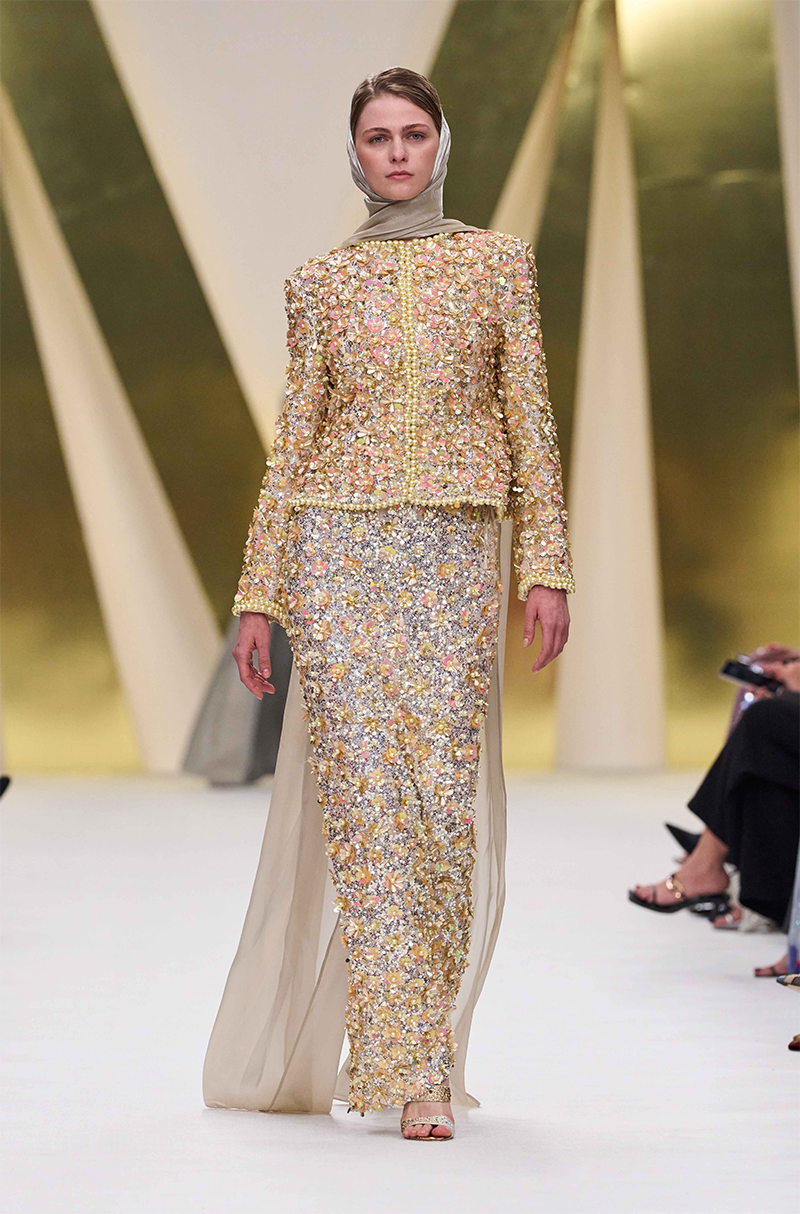 Ivory 3D Floral Embroidered Skirt Set