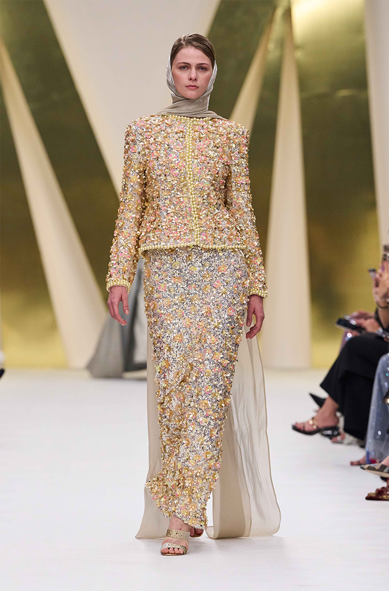 Ivory 3D Floral Embroidered Skirt Set