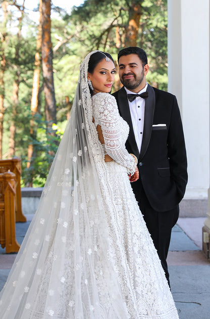 Bride: Dipika Sharma Chhura in our Ivory Embroidered Lehenga Set