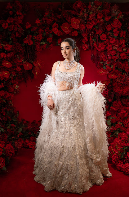 Bride: Ahana Raheja & Groom: Yash Patel in our Ivory & Ebony Ensemble