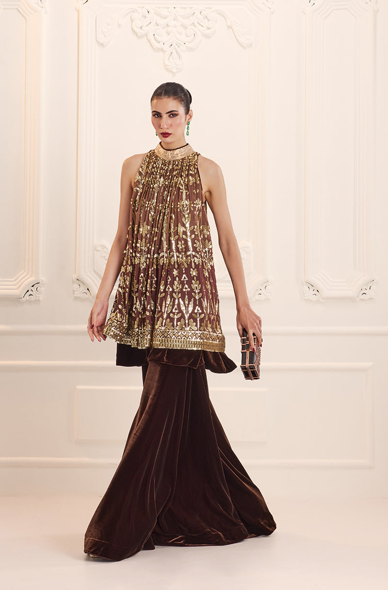 Light Brown Ombré Floral Embroidered Sequins In-Cut Kurta Set