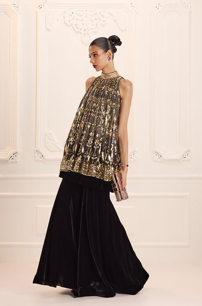 Light Grey Ombré Floral Embroidered Sequins In-Cut Kurta Set