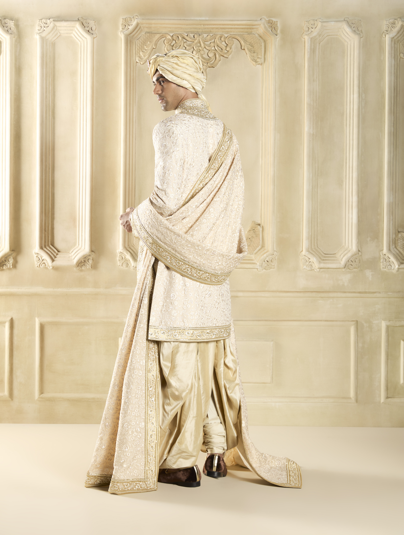 Ivory Thread Embroidered Sherwani Set