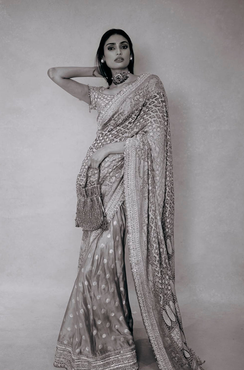 Athiya Shetty in our Timeless Bandini Handloom Saree